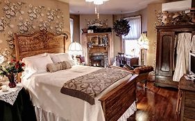 The Queen a Victorian Bed And Breakfast Bellefonte Pa
